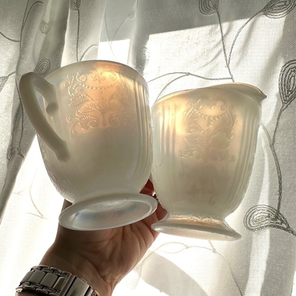 1930s Macbeth-Evans Monax Depression Glass American Sweetheart Creamer Sugar Set - Picture 3 of 5